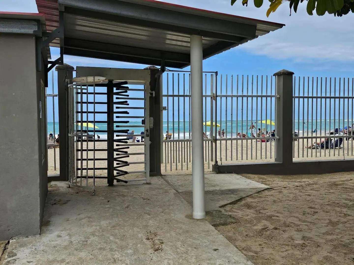 Isla Verde Beachfront With Pool- Near Foxwoods سان خوان بورتوريكو