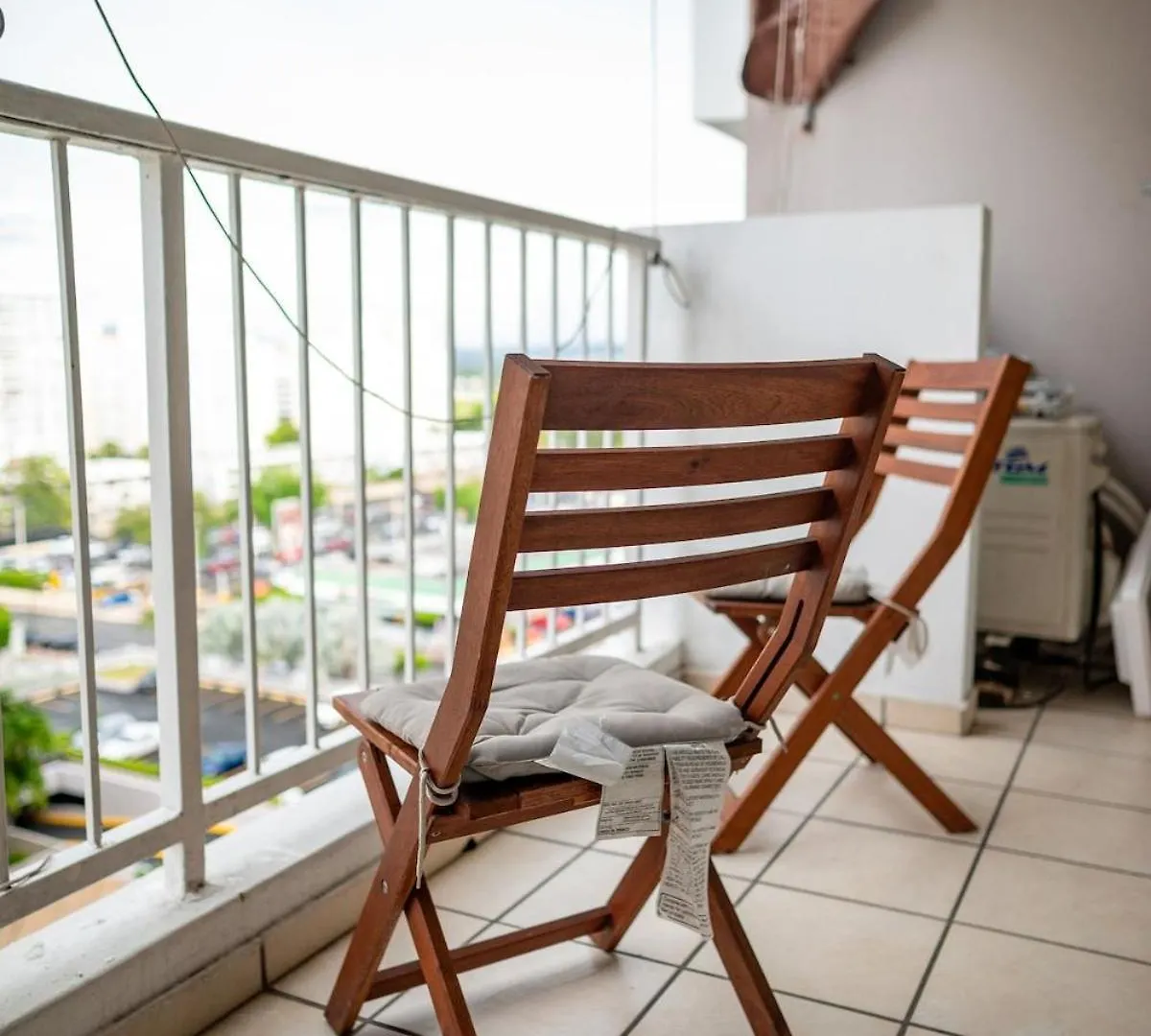 Isla Verde Beachfront With Pool- Near Foxwoods サンジョアン